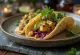 Tofu Taco su aštriu kepintu tofu, kalendra ir šviežiomis daržovėmis