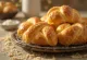 Šviežiai kepta naminė brioche